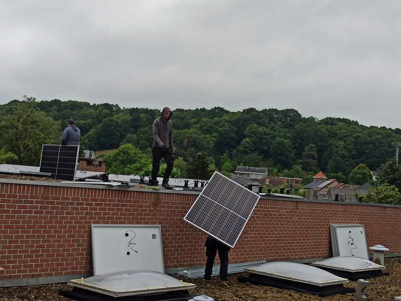 roof of solar installation Leuven