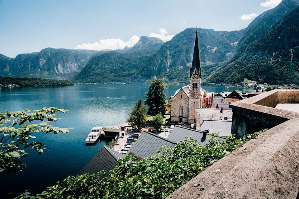 Town Square Hallstatt Austria History economy administrative data tourism contacts Town Square Hallstatt Austria History economy administrative data tourism contacts