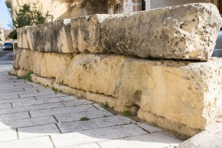 Optimized roman wall
