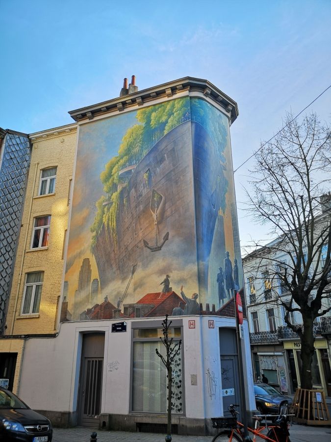 Optimized ixelles mural