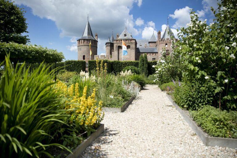Kasteeltuin muiderslot fotograaf bas meeuws 768x512
