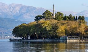 Biggest thumb ioannina2