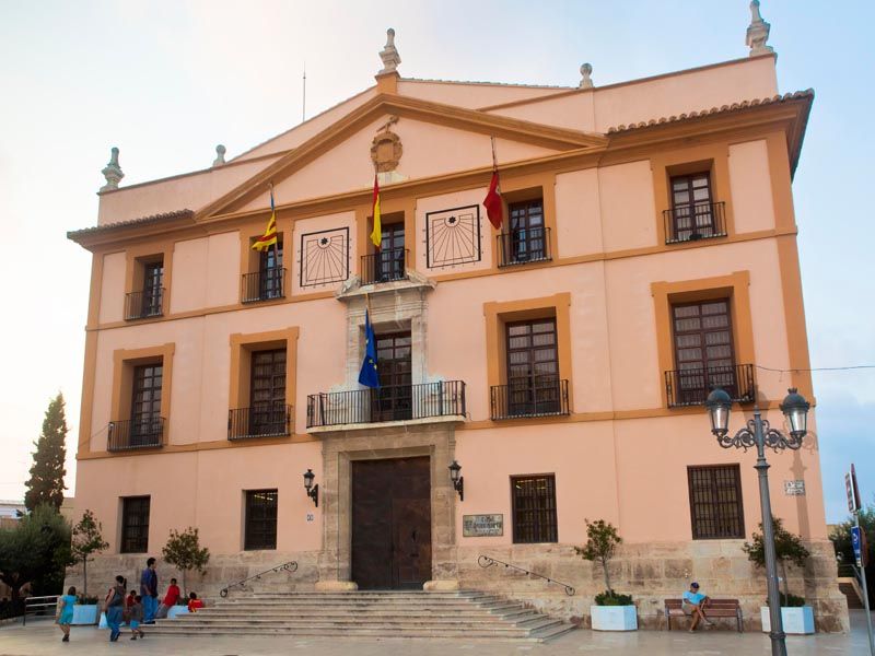 Palau paterna es