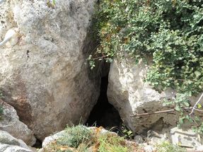 Biggest thumb calypso cave