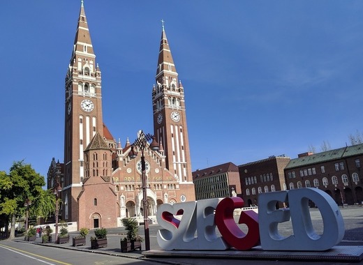 Medium szeged hungary 1746144 1280