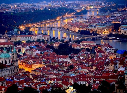 Medium prague night 689897 1280