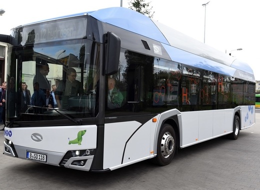 Medium hydrogen power bus poznan