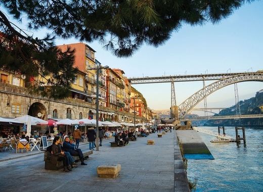 Medium porto 4441039 1280