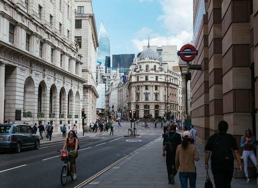 Medium city of london 4481399 1280
