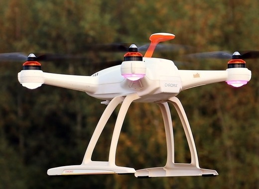 Medium drone 1765145 1920
