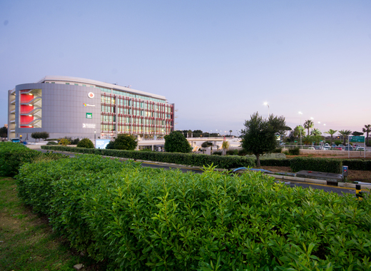 Medium malta airport day