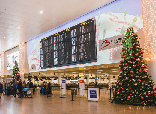 Medium brusselsairport christmas2019 departurehall 503742 brussels airport company