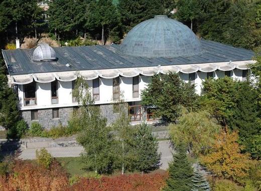 Medium planetarium1 big