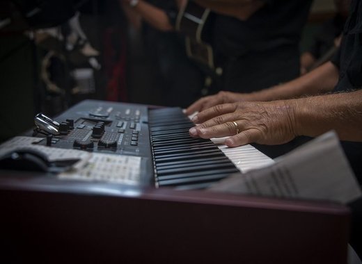 Medium piano 3703616 1920