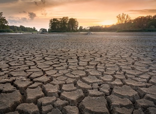 Medium drought 3618653 1920