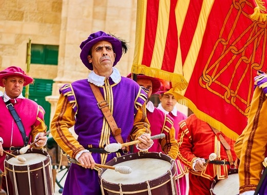 Medium malta festivities