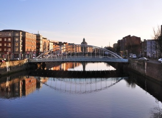 Medium dublin bridge