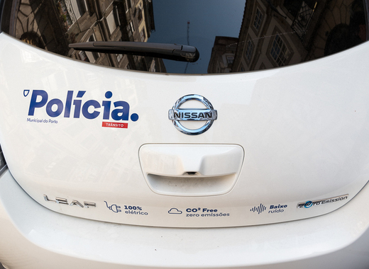 Medium electric police car