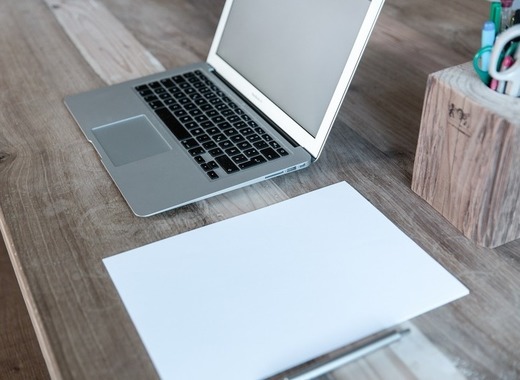 Medium home office 599475 1920