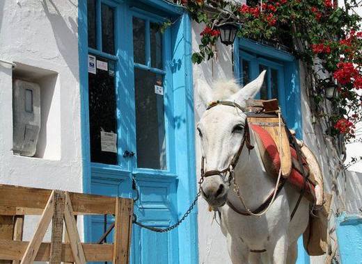 Medium magical greece....
