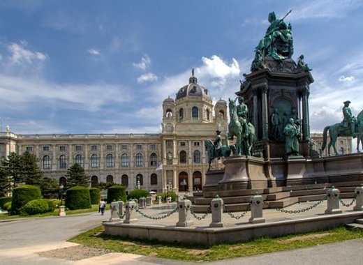Medium vienna 1544022 340