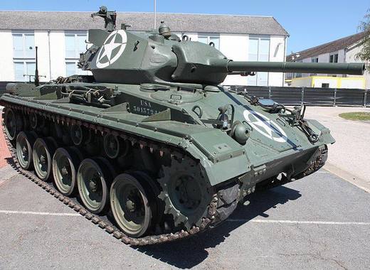 Medium tanks in town event mons belgium