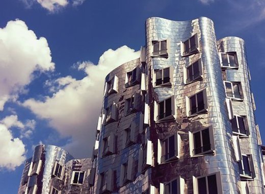 Medium architecture 2371294 340