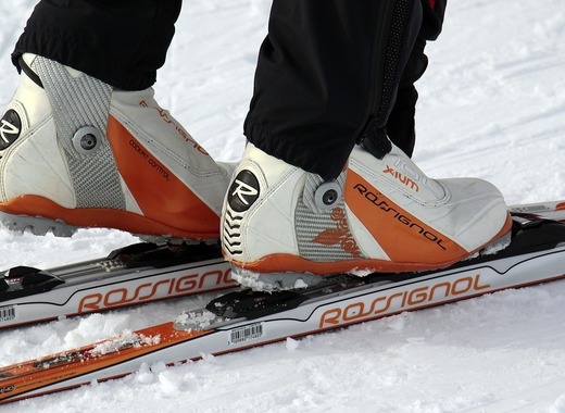 Medium cross country skiing 3020748 1280