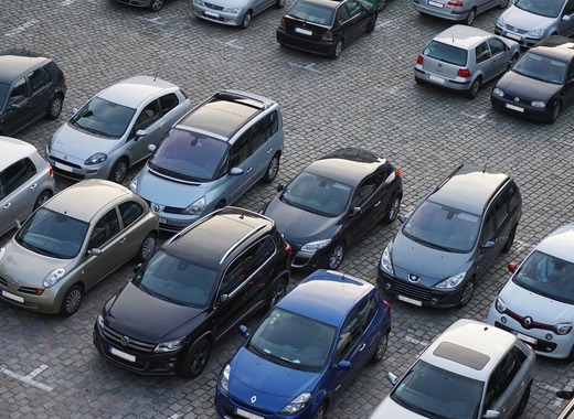 Medium parking 825371 1280