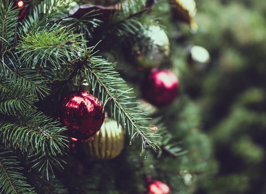 Medium christmas 2595975 1280