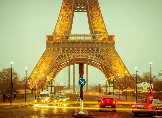 Medium eiffel tower 1156146 1280
