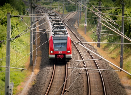 Medium train 797072 1280