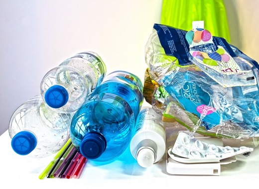 Medium plastic waste 3962409 960 720