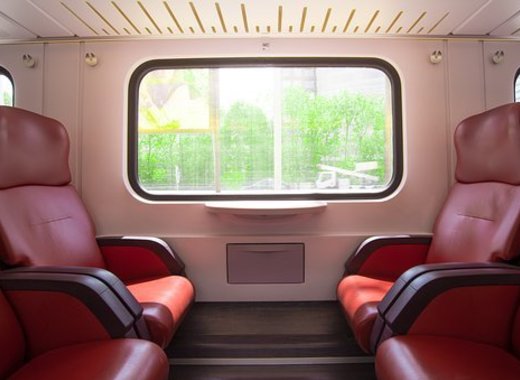 Medium train