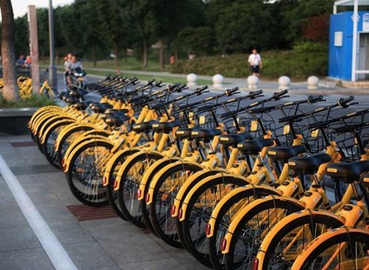 Medium bikes