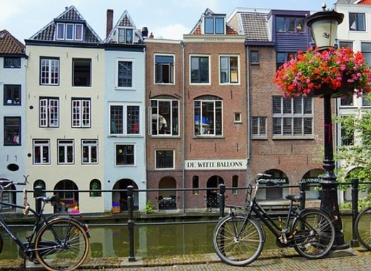 Medium utrecht 1189220 340