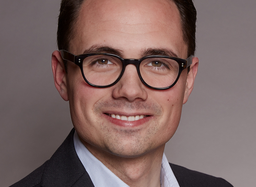 Medium simon aggesen