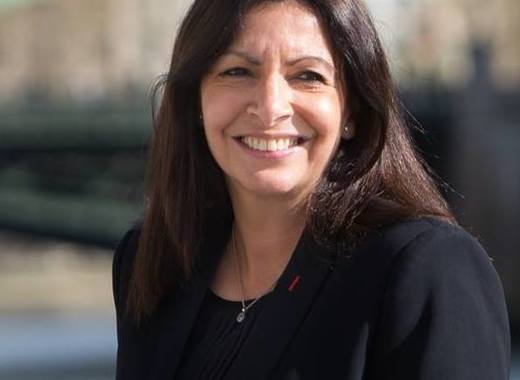 Medium anne hidalgo paris