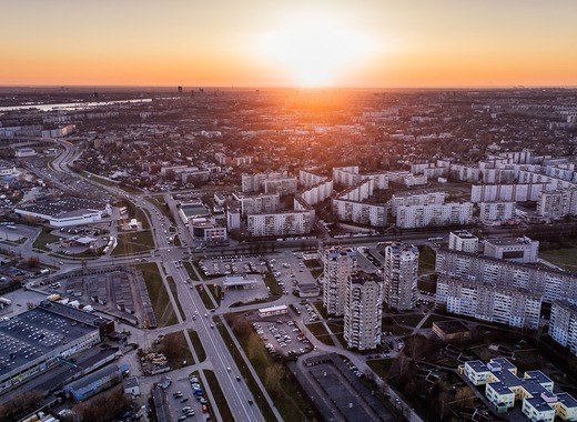 Medium riga 2935041 1280