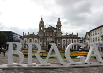 Thumb braga 4852960 1280