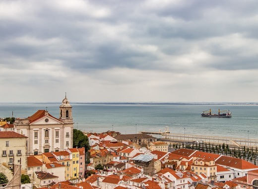 Medium lisbon 4863224 1280