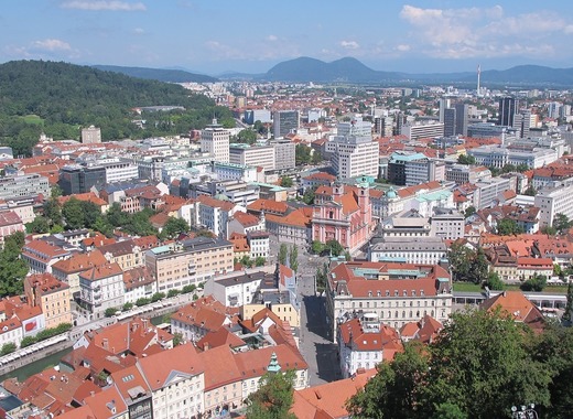 Medium slovenia 4150983 1280