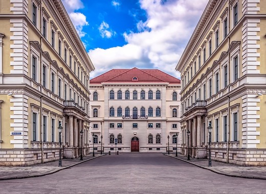 Medium munich 3256469 1280