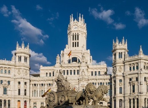 Medium madrid 385104 340