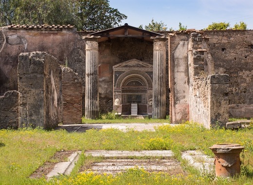 Medium pompeii 2275406 960 720
