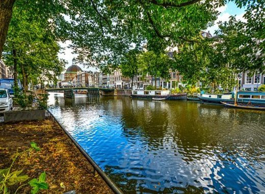 Medium amsterdam 2152771 340