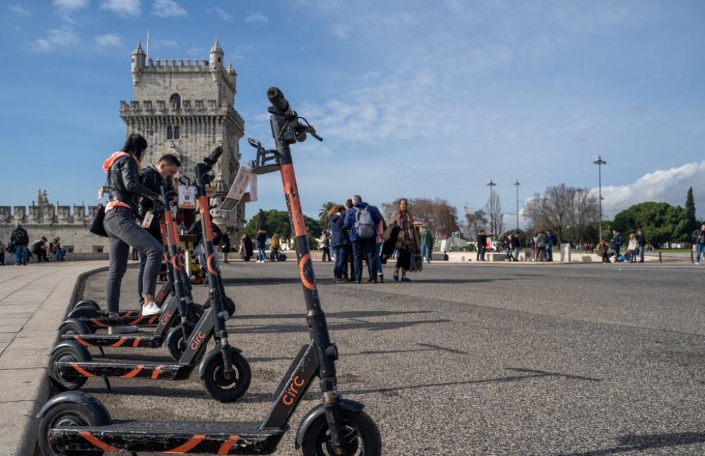 Mars nøgen brochure Lisbon limits e-scooters speed to 20 km/h | TheMayor.EU