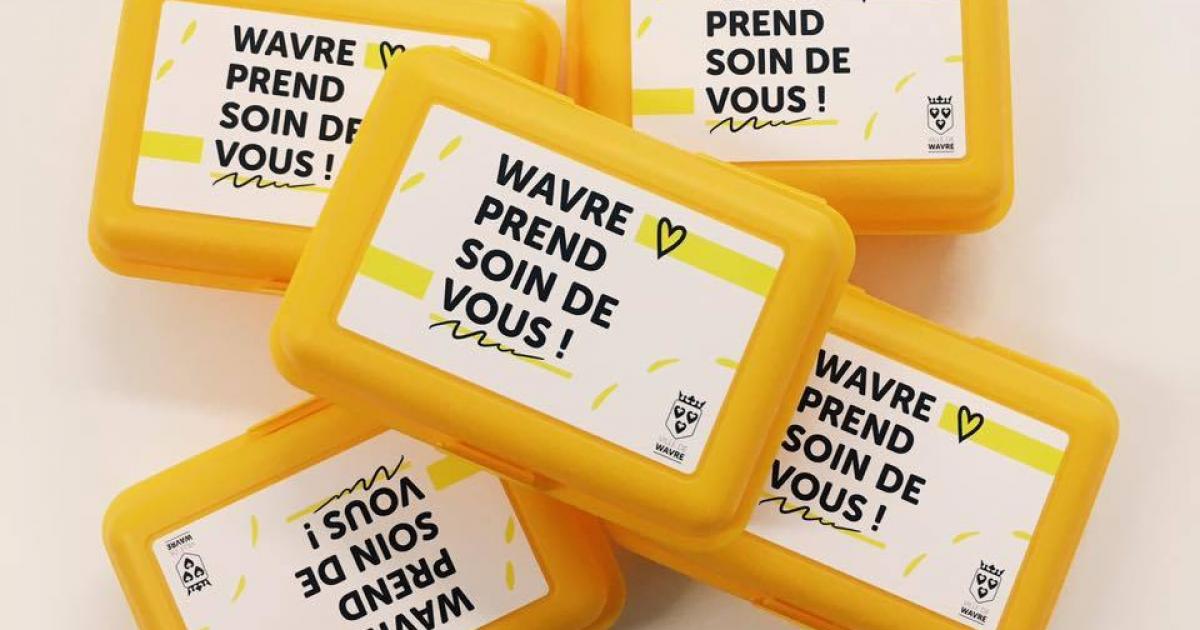 Waver city gives away live saving boxes to seniors