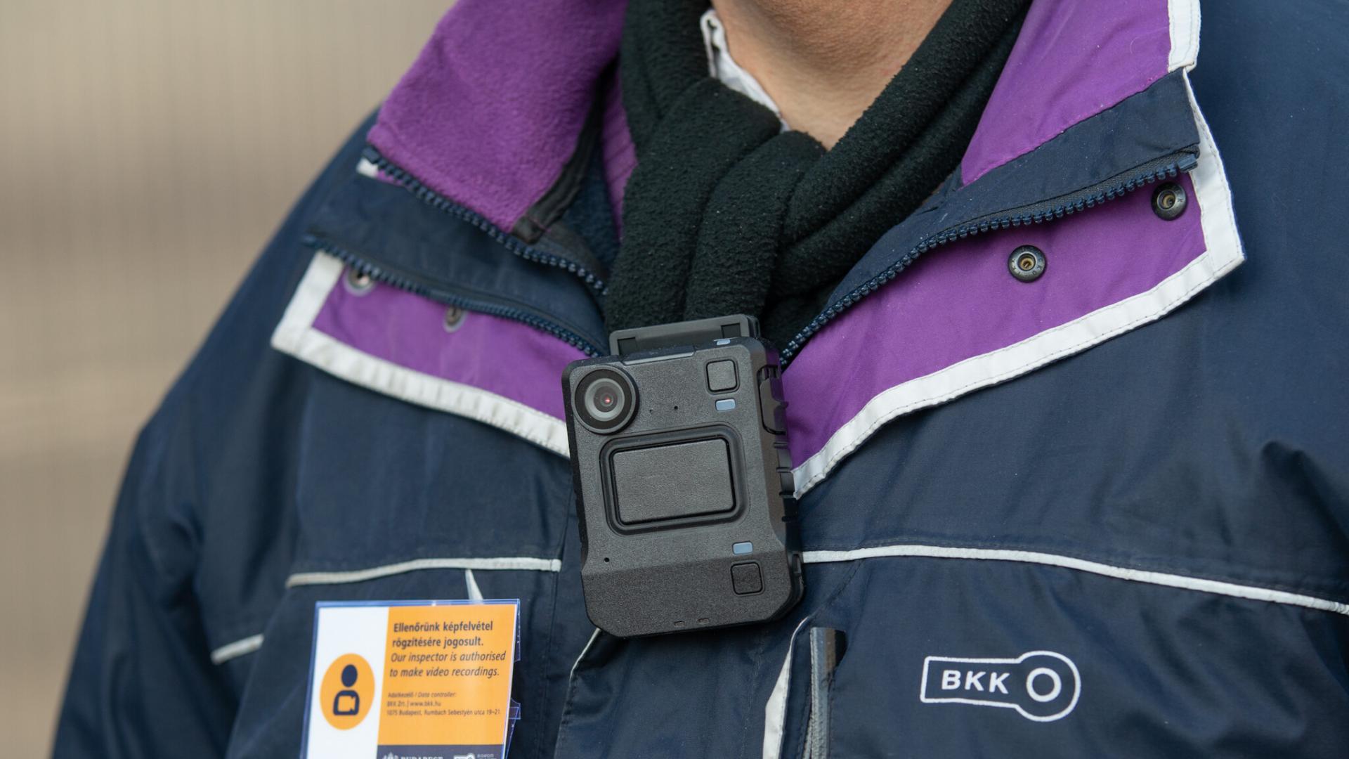 bkk-tests-body-cameras-to-be-carried-by-budapest-ticket-inspectors