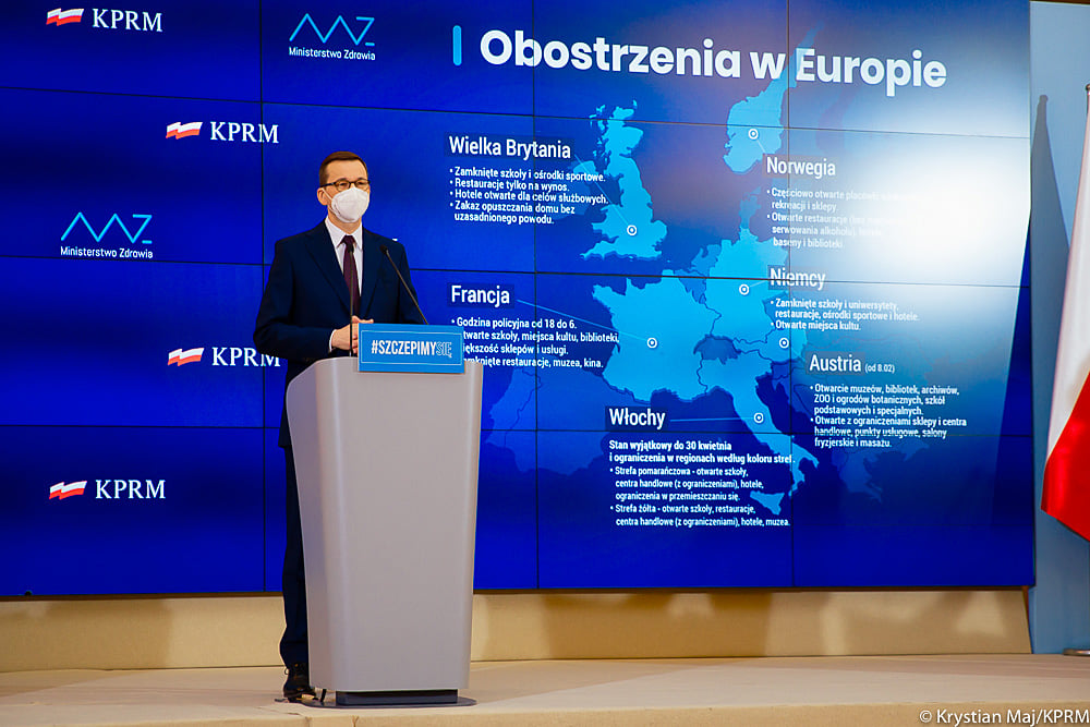 Polska łagodzi ograniczenia koronawirusa na dwa tygodnie